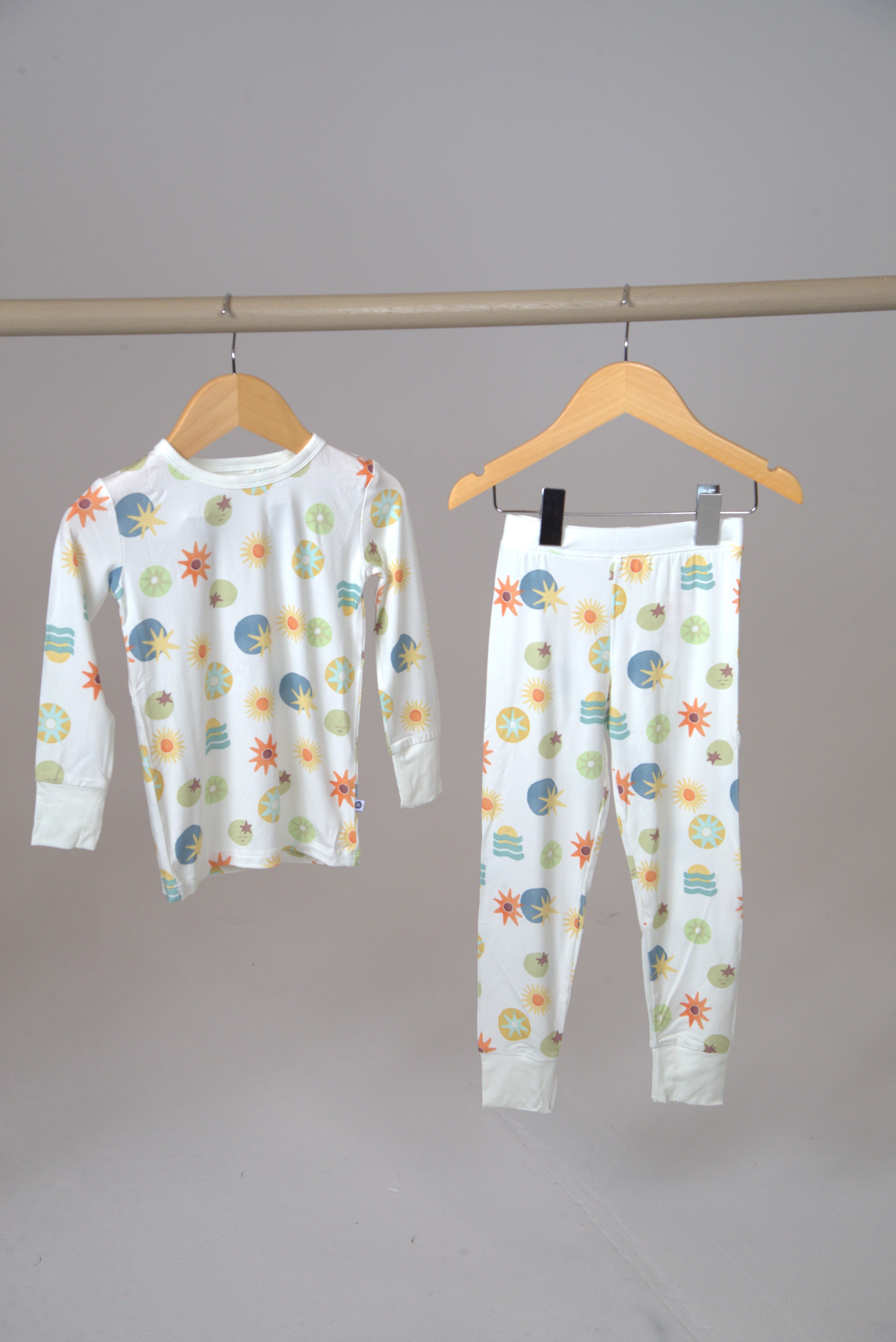 Good Day Signature Set